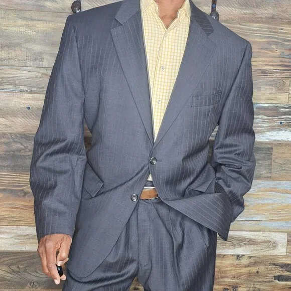 Ralph Lauren 100% Wool Gray Striped Made in Canada Suit 46R X 38W - Picture 3 of 13